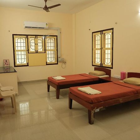 Official Sripuram Golden Temple Guest House Vellore Exteriör bild